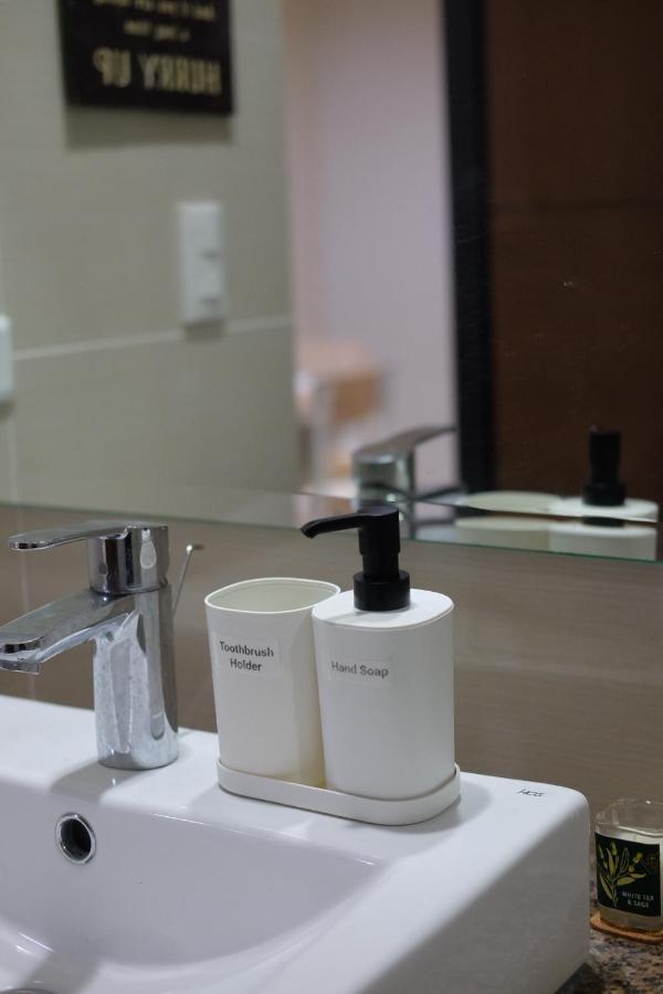 Modern 1br In Makati *